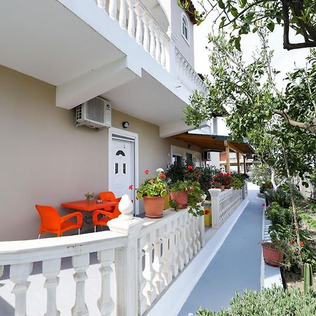 Guest House Narta Vlorë Екстериор снимка
