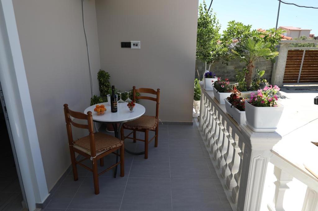 Guest House Narta Vlorë Екстериор снимка