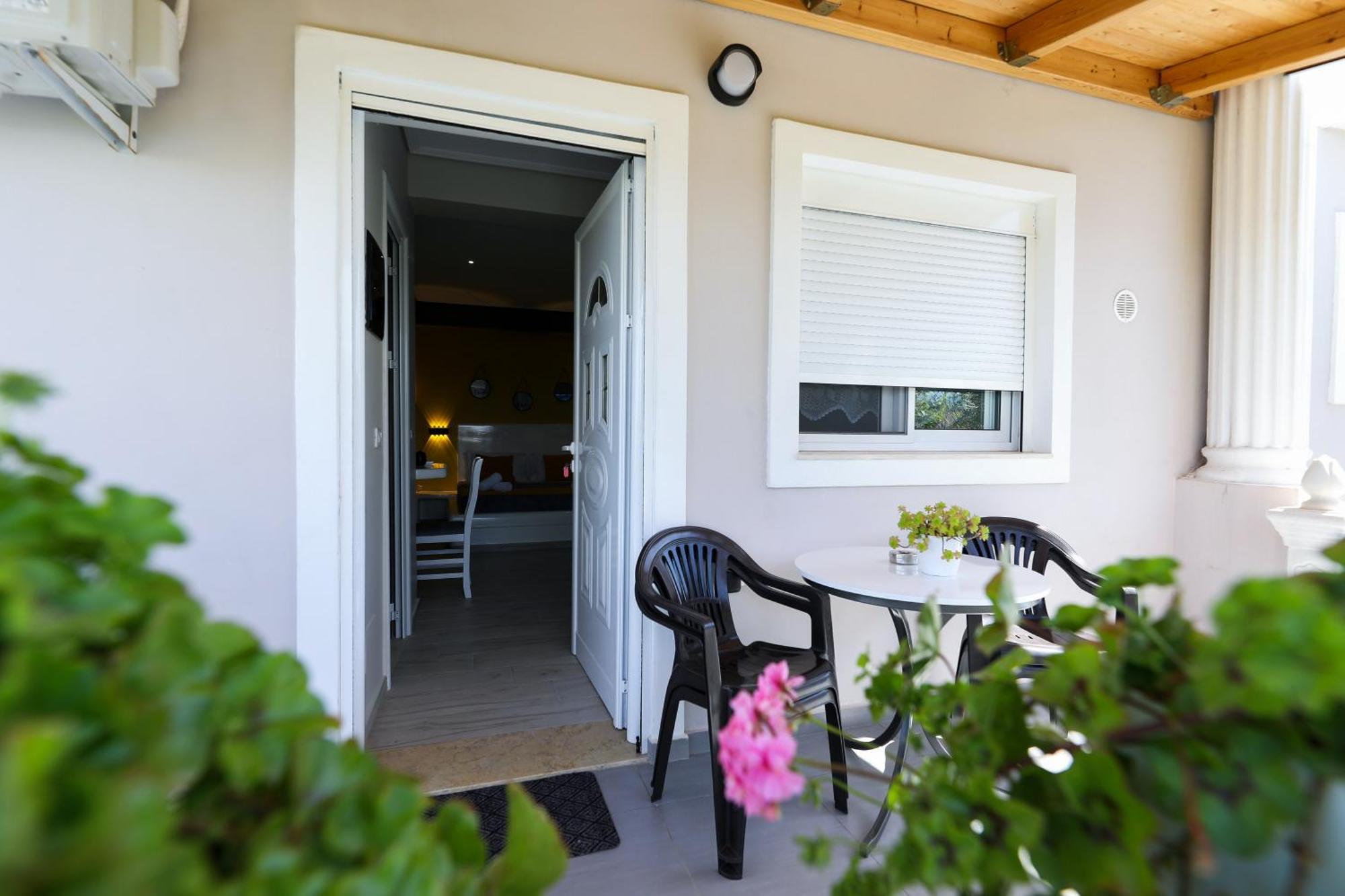 Guest House Narta Vlorë Екстериор снимка